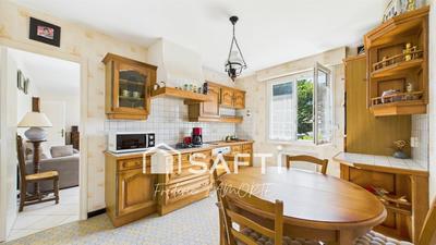 Maison - 88 m² - 5 pièces