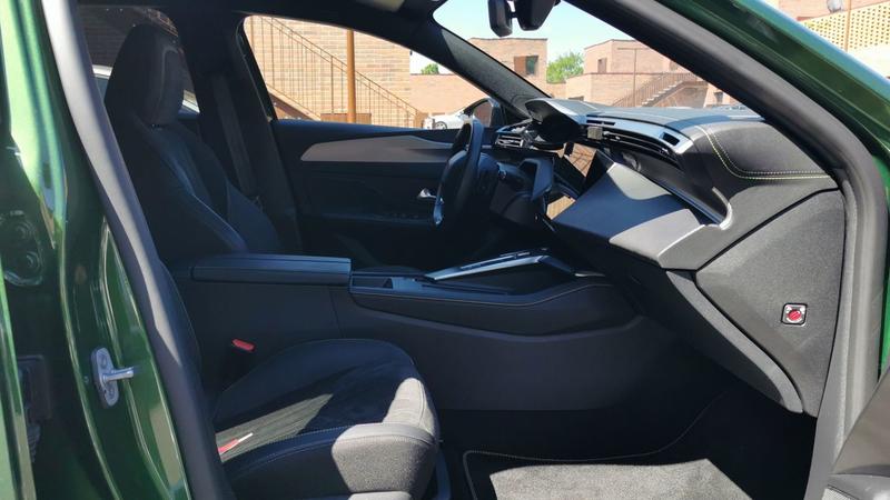 Peugeot 308 1.5 BlueHDi 130 Eat8 Gt