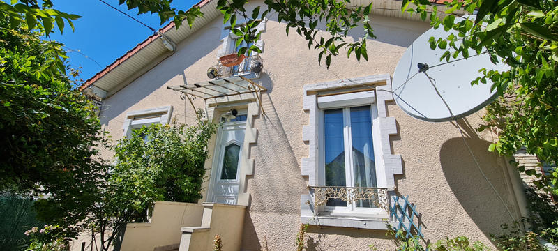 Maison - 77 m² - 5 pièces