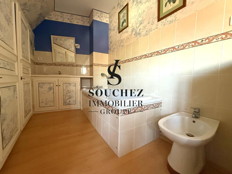 Maison ancienne - 200 m² - 6 pièces