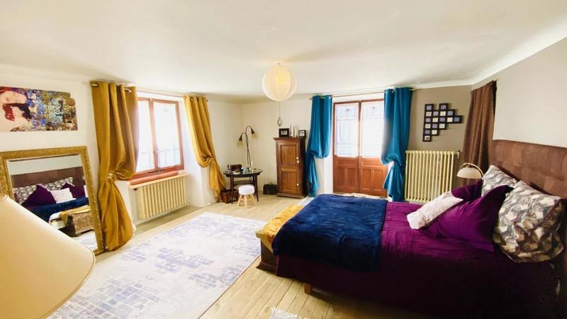 Villa - 155 m² - 6 pièces