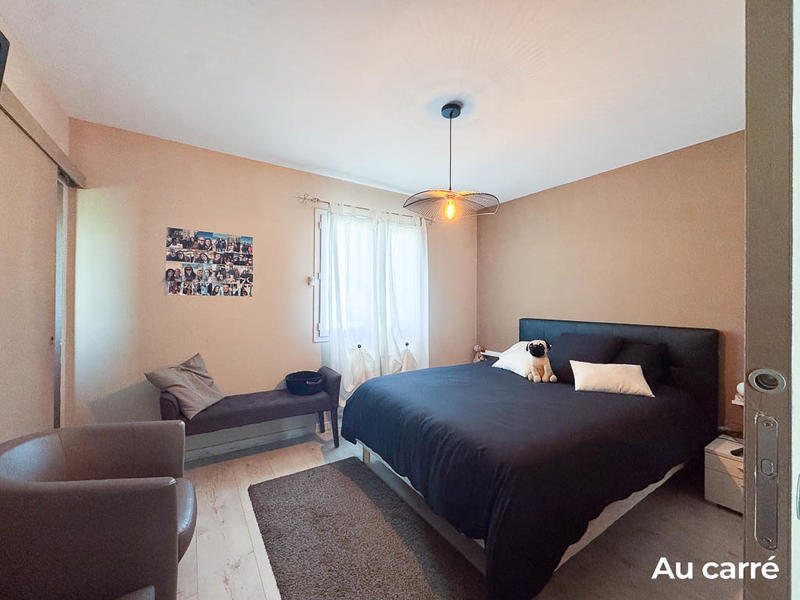 Maison - 151 m² - 7 pièces