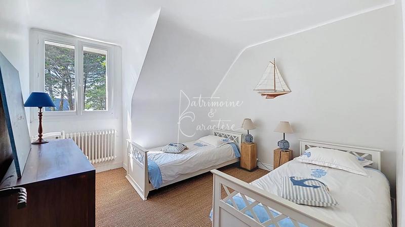 Villa - 186 m² - 9 pièces