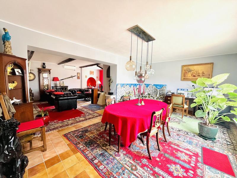 Maison - 145 m² - 7 pièces
