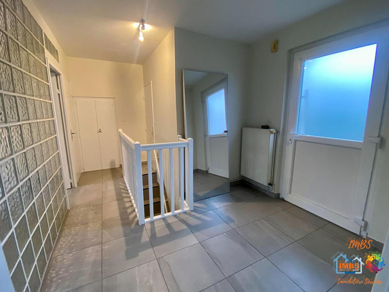 Maison - 103 m² - 2 pièces