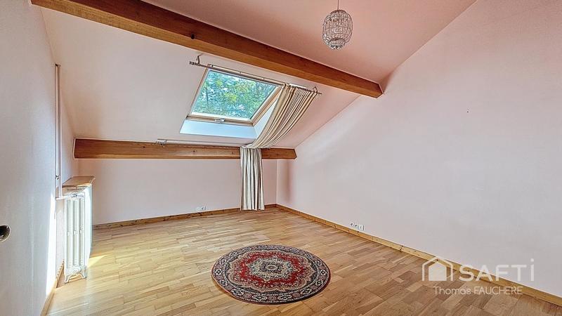 Maison - 127 m² - 6 pièces
