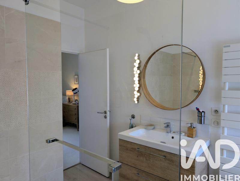 Maison de ville - 180 m² - 8 pièces