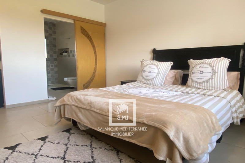 Maison - 250 m² - 4 pièces