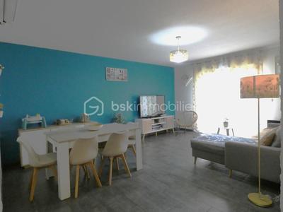 Maison - 84 m² - 4 pièces