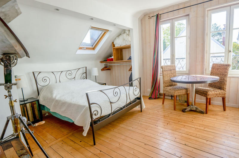 Maison - 186 m² - 8 pièces