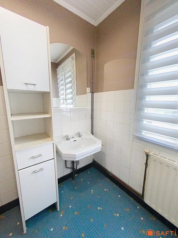 Maison - 98 m² - 5 pièces