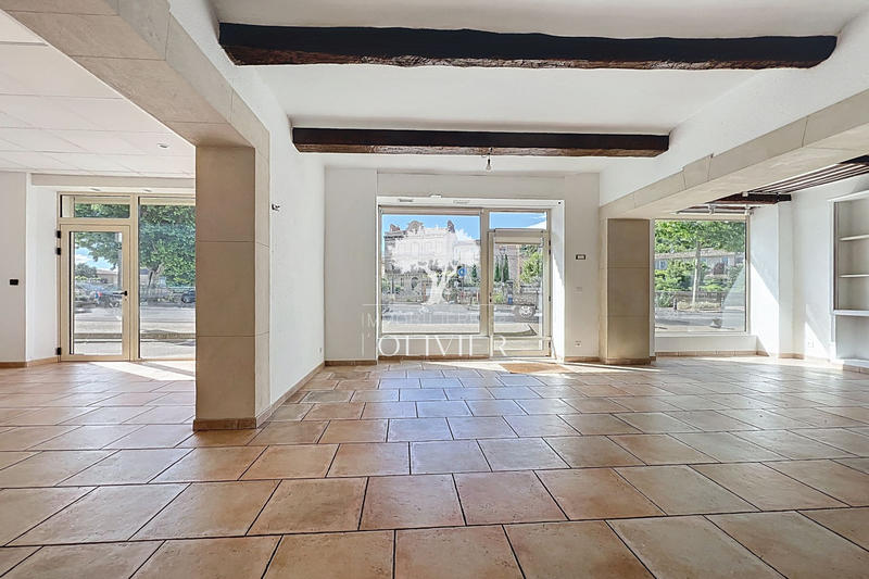 Local commercial - 62 m²