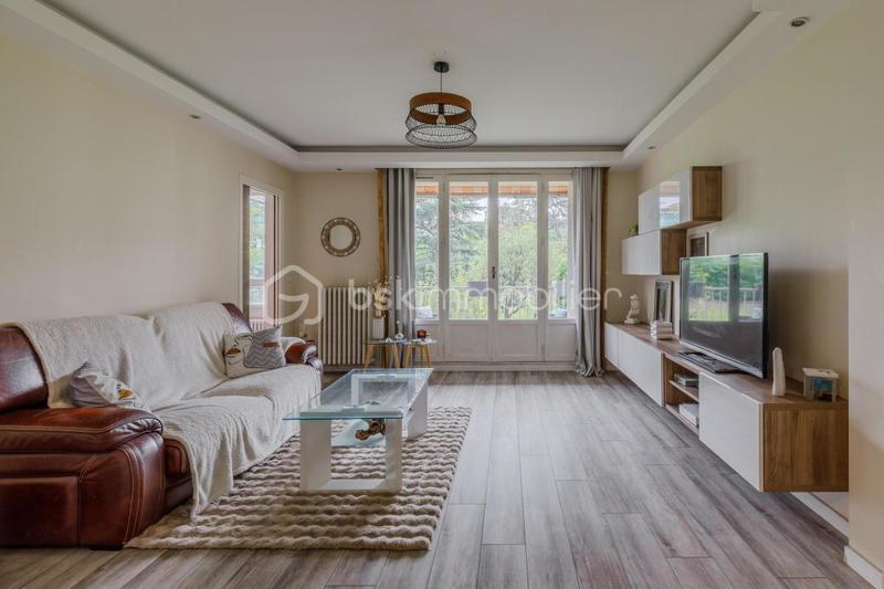 Appartement - 76 m² - 3 pièces