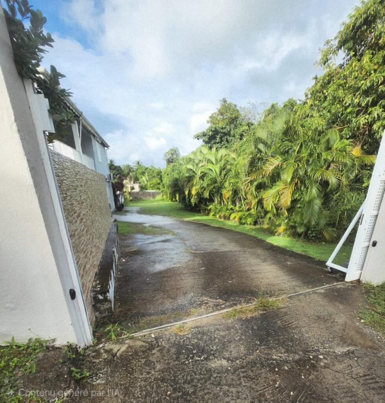 Maison - 192 m² - 5 pièces