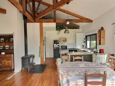 Maison - 110 m² - 5 pièces