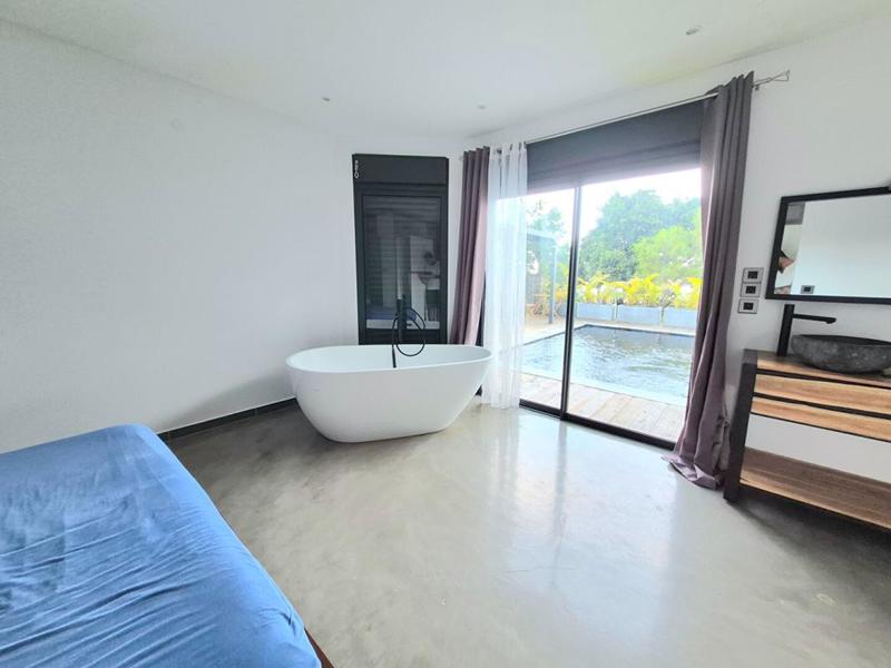 Maison - 146 m² - 5 pièces