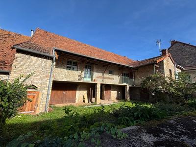Maison - 159 m² - 6 pièces