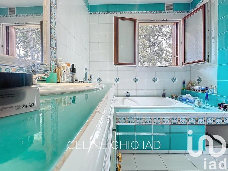 Appartement - 93 m² - 3 pièces