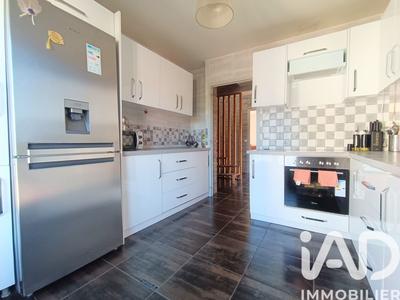 Duplex - 121 m² - 6 pièces