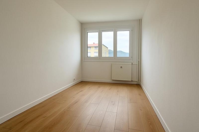 Appartement - 115 m² - 5 pièces