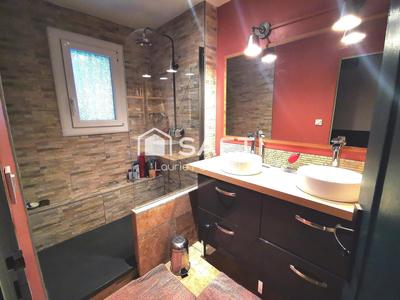 Maison - 106 m² - 4 pièces