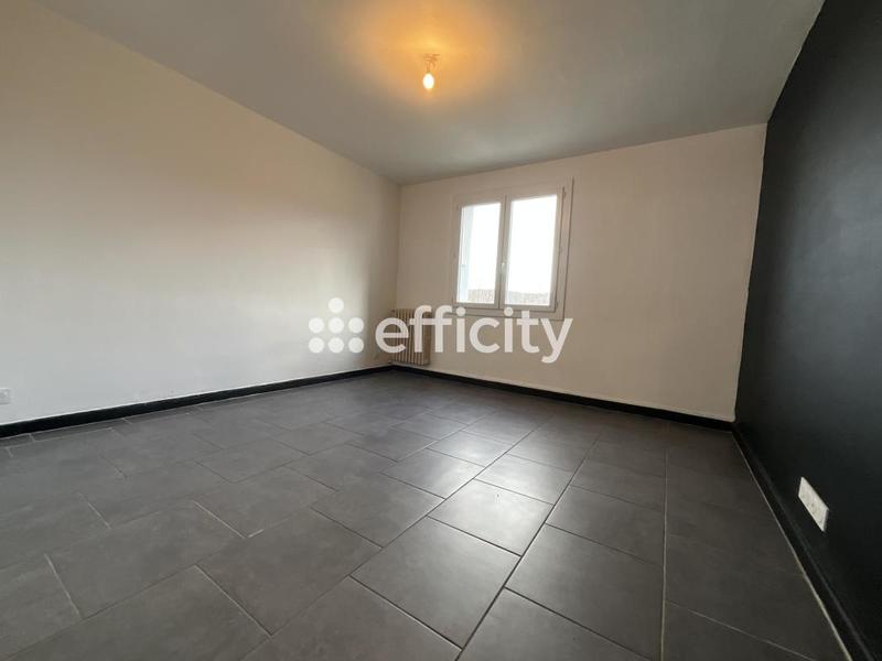Appartement - 64 m² - 4 pièces