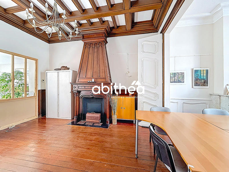 Appartement - 87 m² - 4 pièces