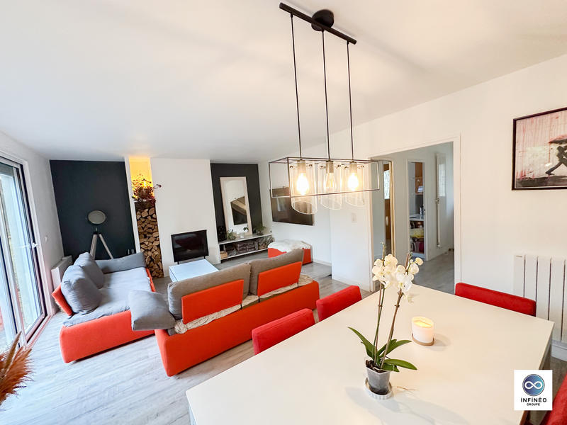 Maison - 147 m² - 7 pièces