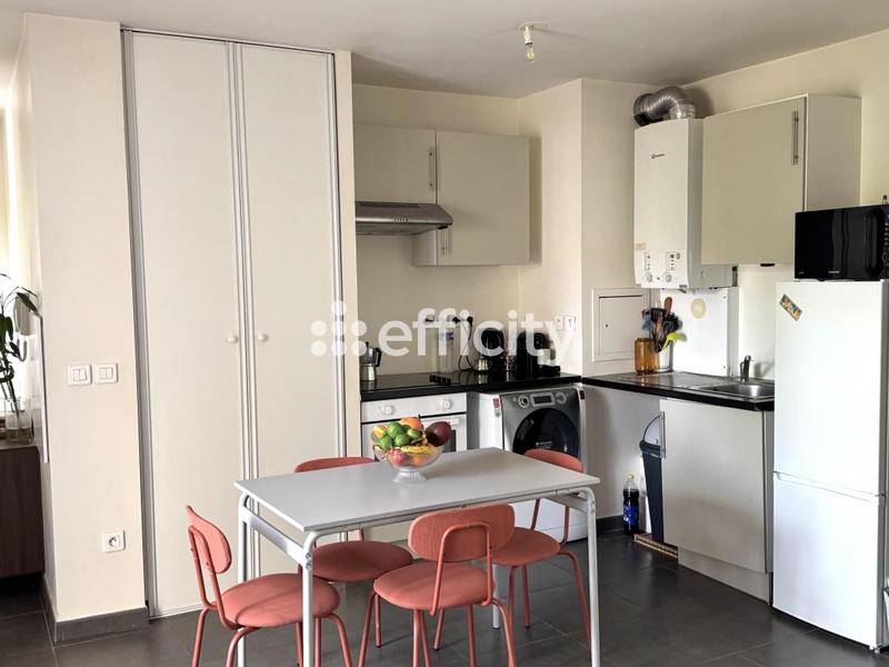Appartement - 43 m² - 2 pièces