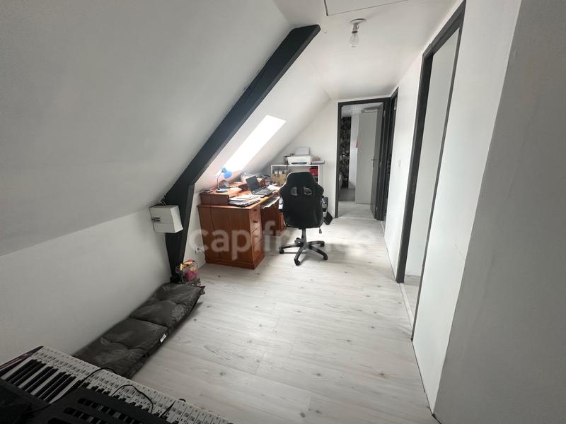 Maison - 140 m² - 6 pièces