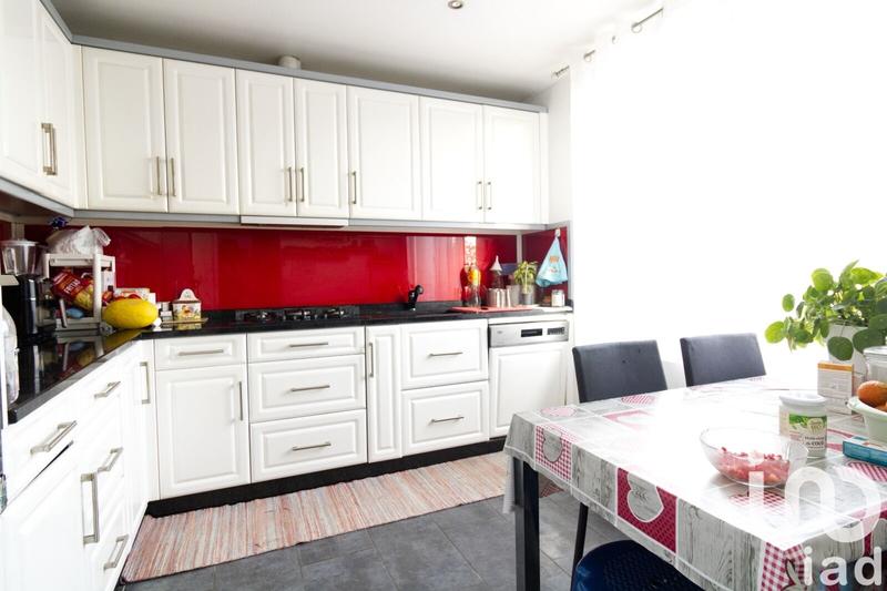 Maison - 95 m² - 6 pièces