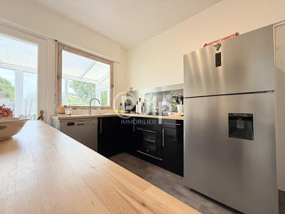 Pavillon - 100 m² - 3 pièces