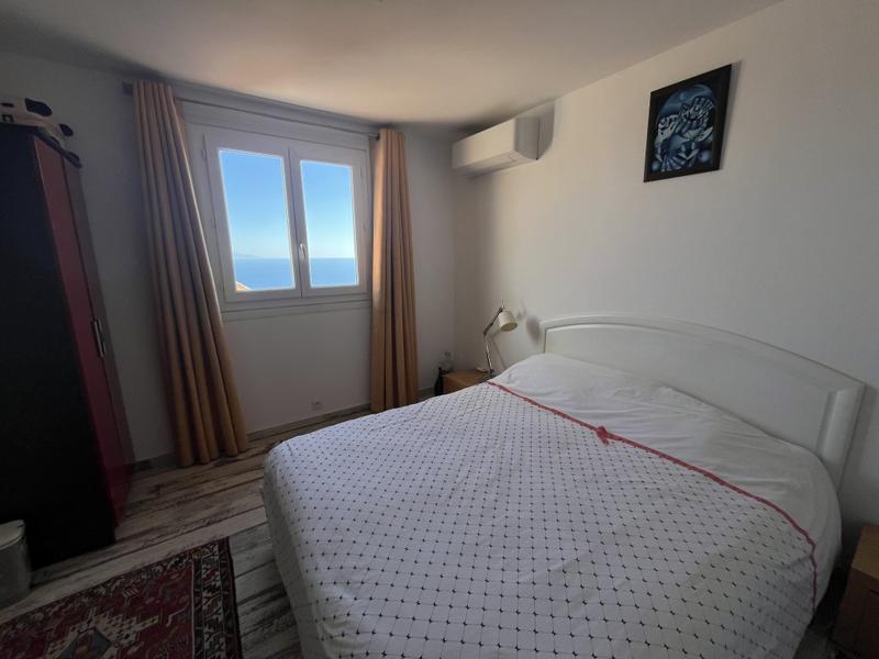 Villa - 196 m² - 6 pièces