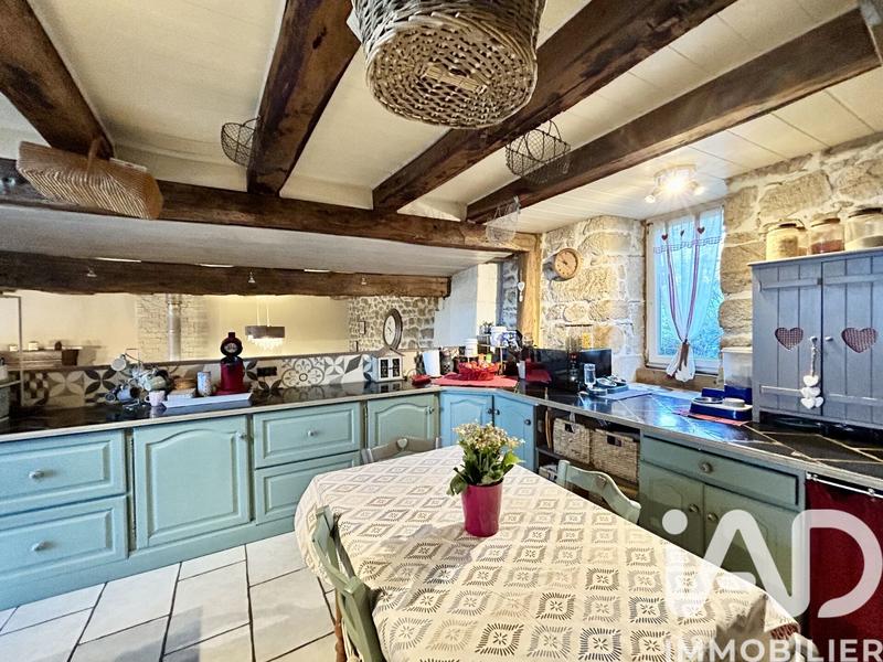 Maison - 143 m² - 5 pièces