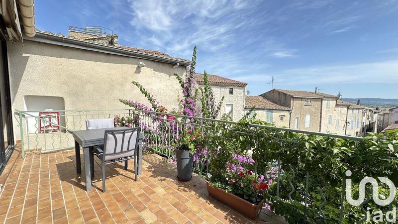 Maison - 96 m² - 5 pièces