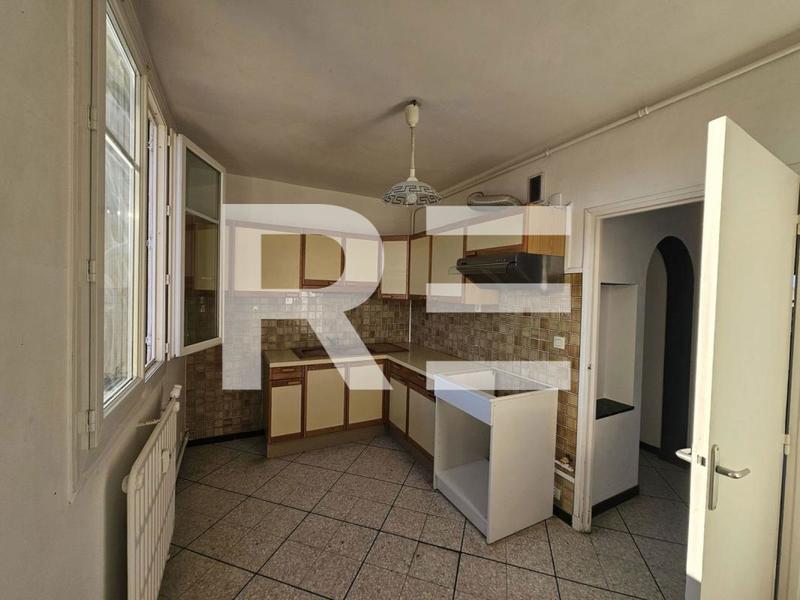 Appartement - 60 m² - 3 pièces