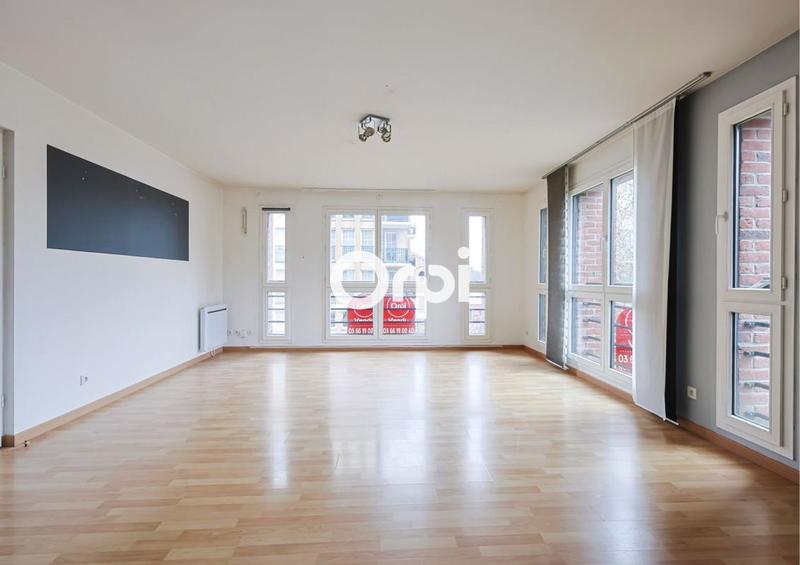 Appartement - 82 m² - 3 pièces