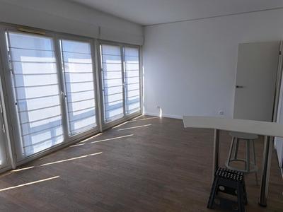Studio - 36 m² - 1 pièce