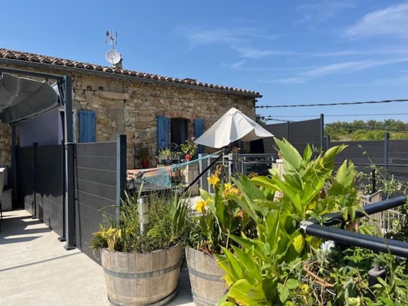 Maison - 244 m² - 10 pièces