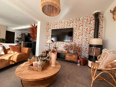 Maison - 137 m² - 6 pièces