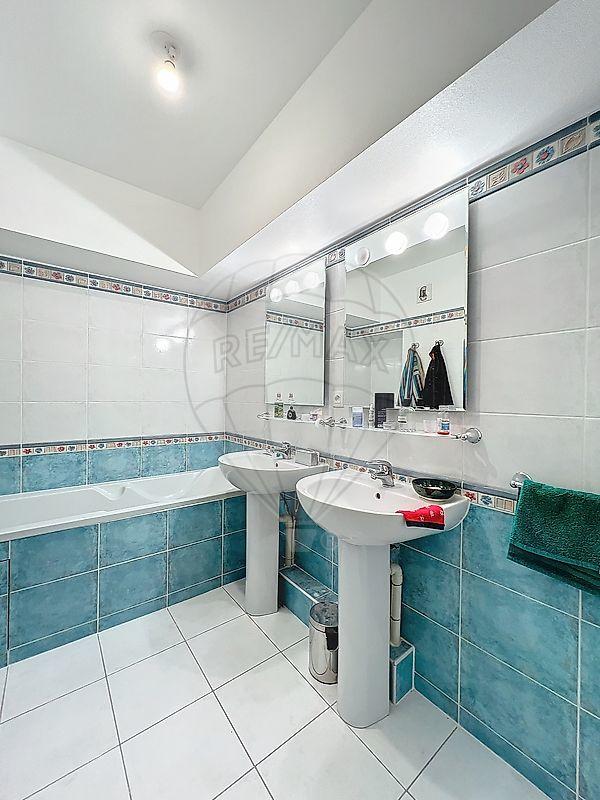 Appartement - 130 m² - 5 pièces