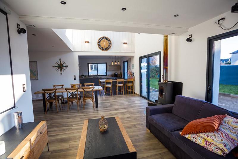 Maison - 152 m² - 6 pièces