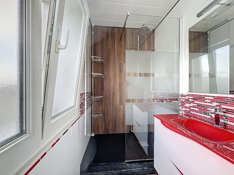 Maison - 82 m² - 5 pièces