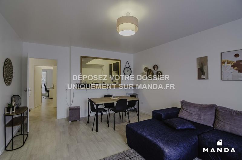 Chambre - 11 m² - 4 pièces