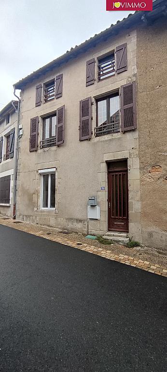 Maison - 137 m² - 6 pièces