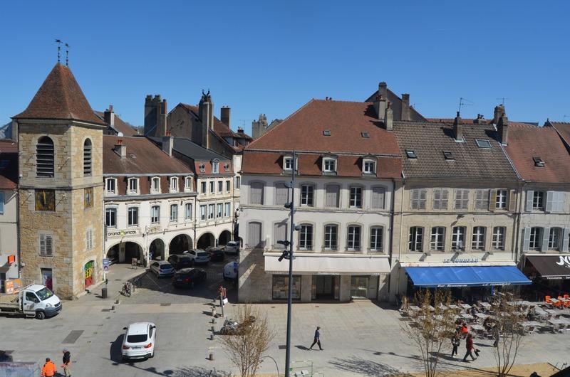 Local commercial - 366 m² - 6 pièces