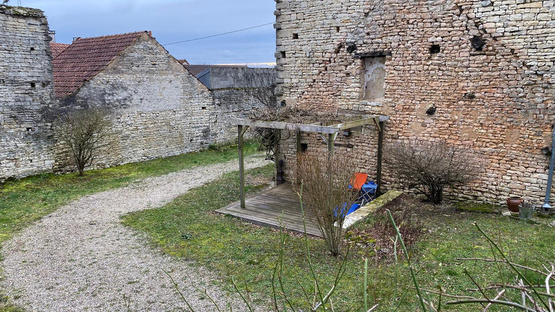 Maison de village - 108 m² - 5 pièces