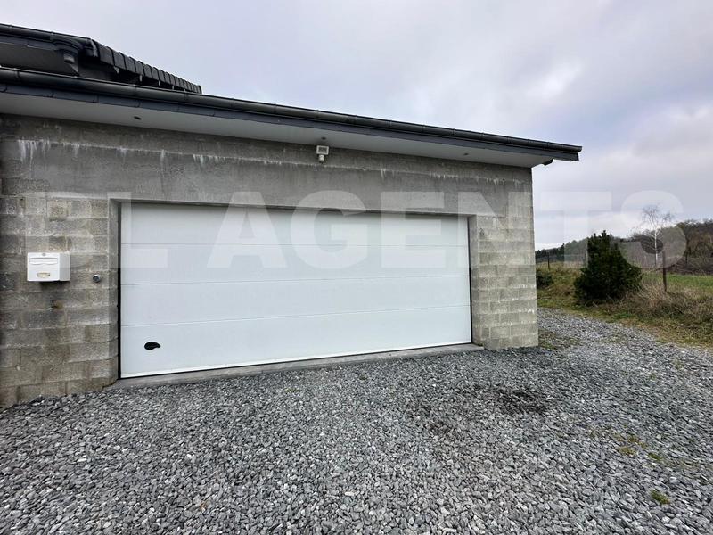 Maison - 200 m² - 5 pièces