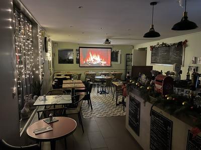 Fonds de commerce - Hôtellerie / Restauration - 150 m²