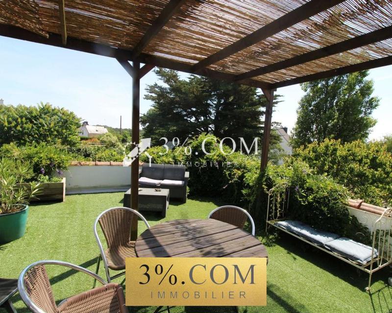 Maison - 290 m² - 9 pièces